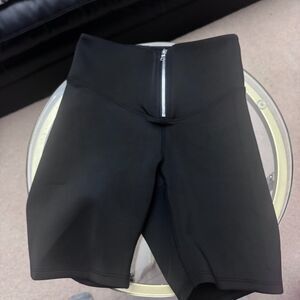 Heroine Sport Black Front Zipper Biker Shorts S